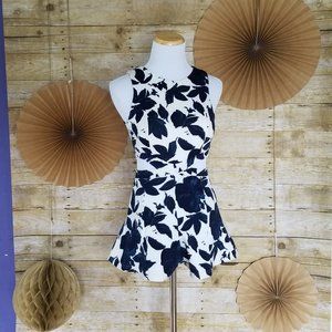 NWOT SEXY SUMMER FLORAL ROMPER